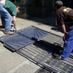 removing-metal-gate-12-october-2012-3-640x480