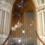 shattered-glass-door-on-longmarket-street-1-480x640